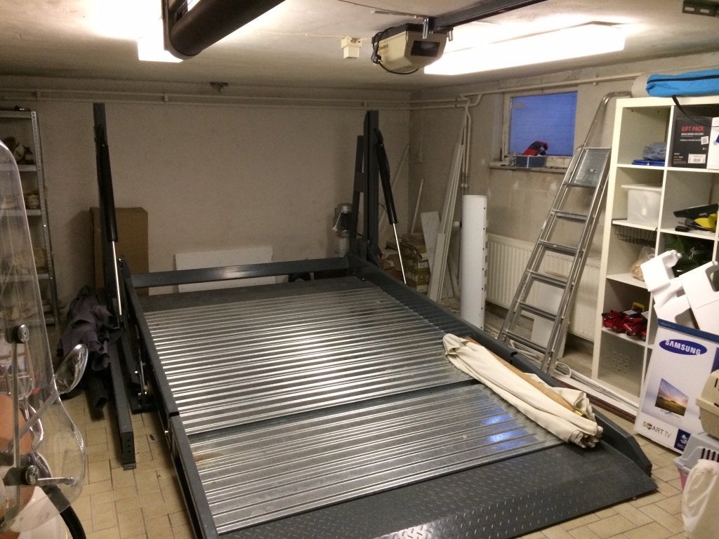 Parkeerlift – hydraulisch 2.000 kg, Auto diversen, Ophalen, Gebruikt