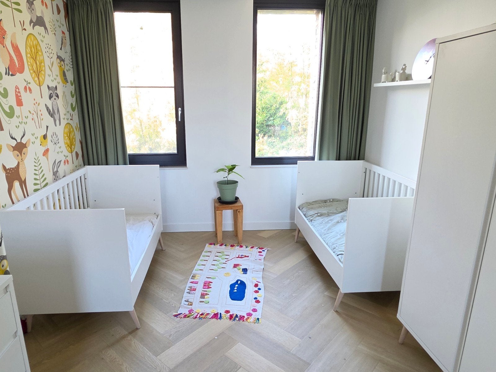 Babypark Sterre tweeling kinderkamer (2 bedden, commode, kas, Ophalen, Gebruikt, Jongetje