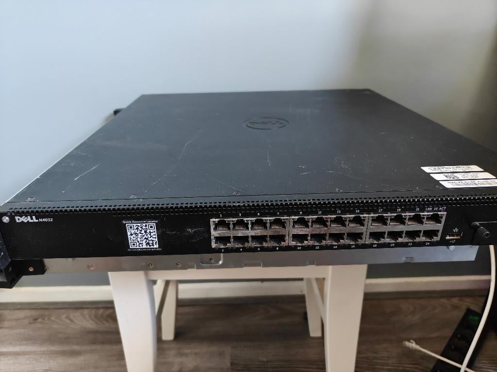 Dell Networking N4032 – 24-poorts full 10GbE managed switch, Ophalen of Verzenden