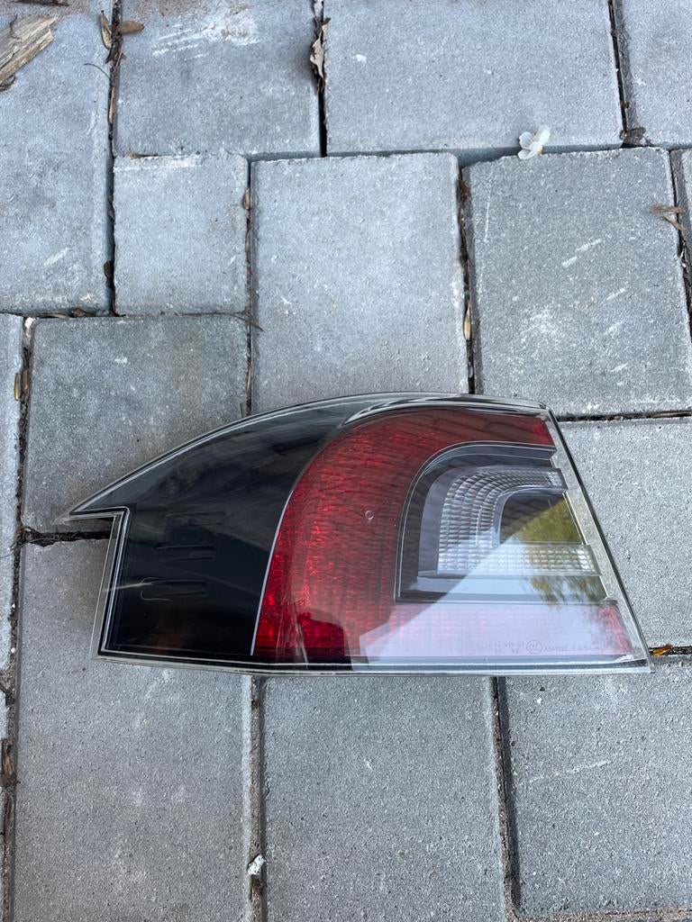 TESLA ACHTERVERLICHTING. L en R, Auto-onderdelen, Verlichting, Ophalen of Verzenden, Nieuw