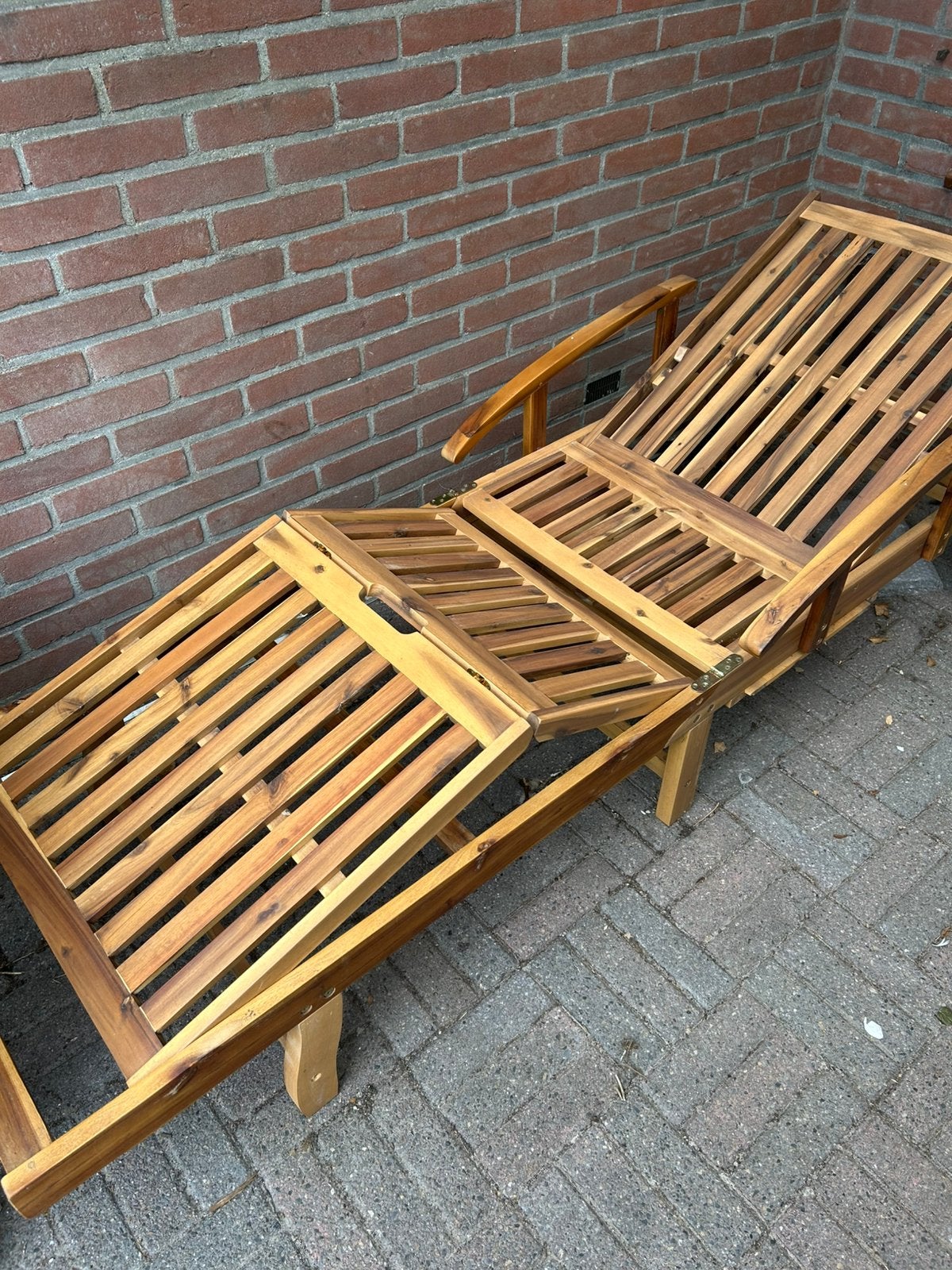 Ligbed acaciahout verrijdbaar en verstelbaar.,, Tuin en Terras, Ligbedden, Ophalen, Zo goed als nieuw, Hout, Verstelbaar