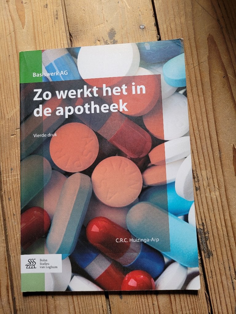 Zo werkt het in de apotheek, Ophalen of Verzenden, Alpha, Zo goed als nieuw, MBO