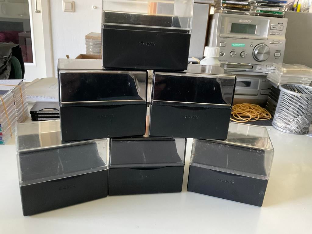 Minidisc SONY BAKJES ( voor elk 10 md’s ) per stuk € 4,75, Ophalen of Verzenden
