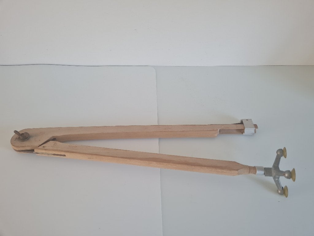 vintage houten bordpasser, Ophalen of Verzenden, Huis en Inrichting