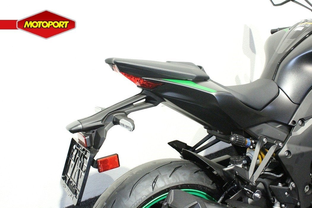 Kawasaki Z 1100 SE, Bedrijf, Naked bike