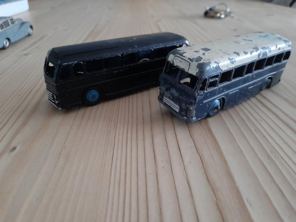 2 x Dinky Toys bussen, Ophalen of Verzenden, Gebruikt, Auto, Dinky Toys