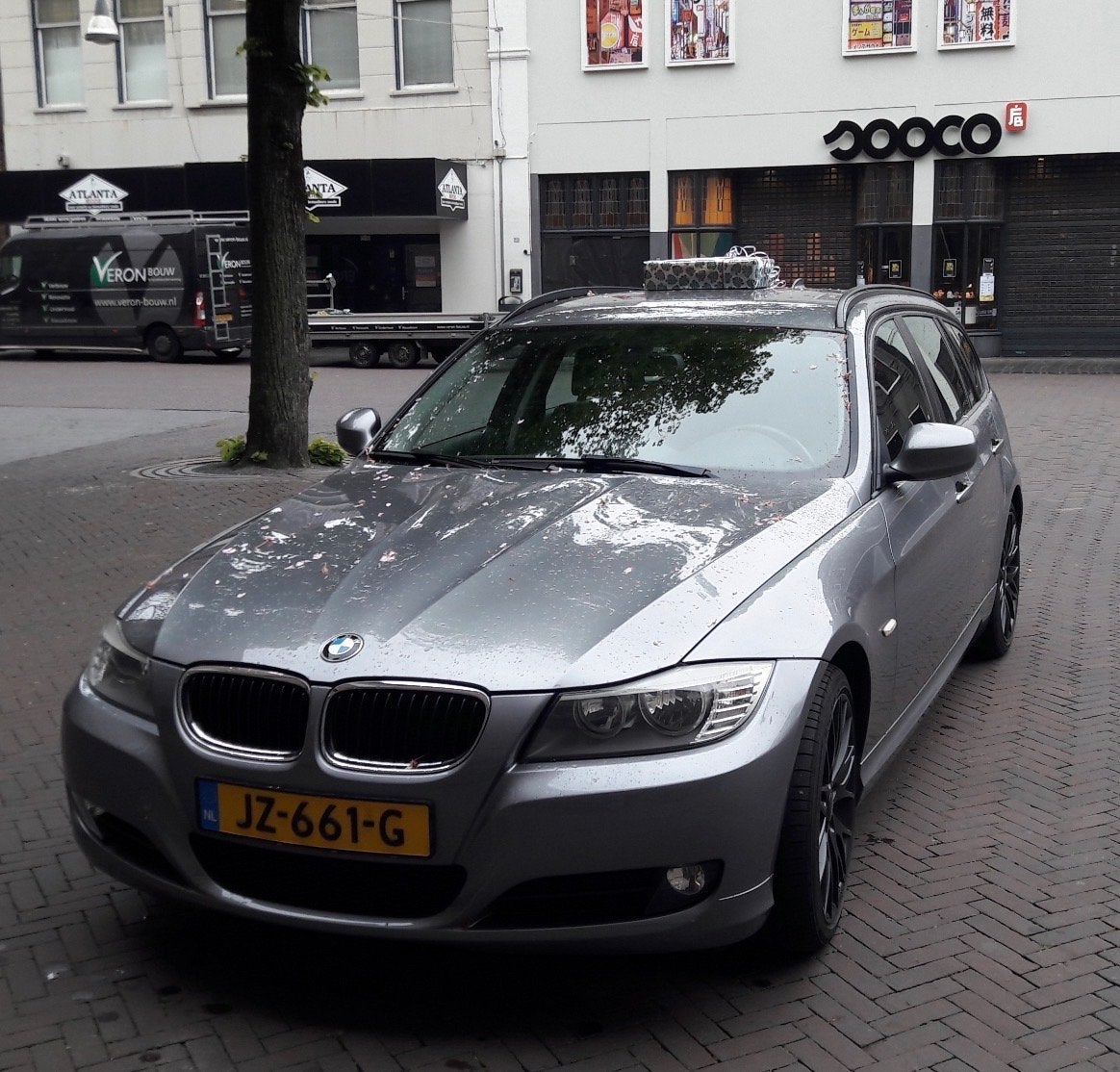 BMW 3-Serie 2.0 D 318 Touring 2012 Grijs, 745 kg, Achterwielaandrijving, 1995 cc, Zwart