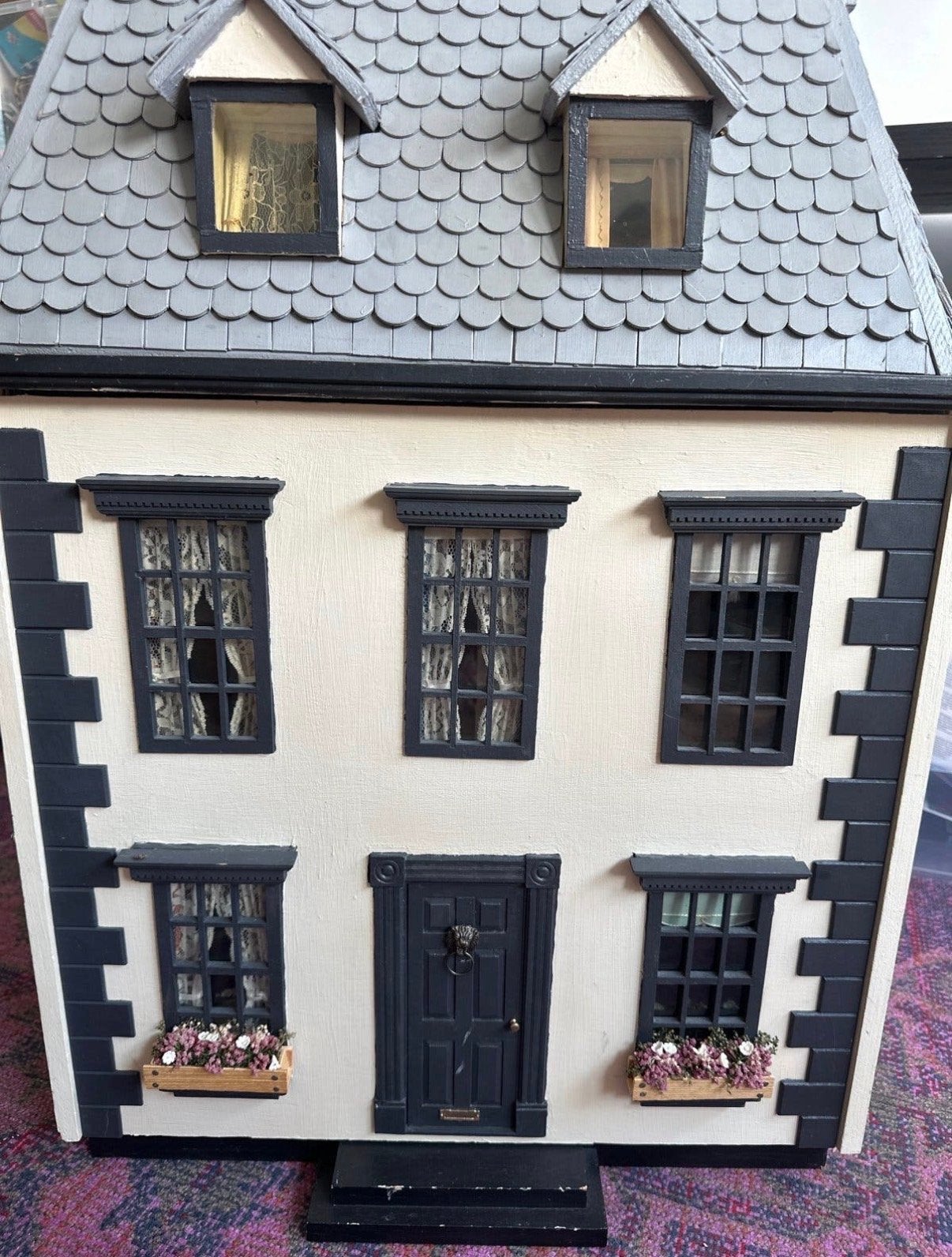 Prachtig, uniek en handgemaakt poppenhuis, volledig ingerich, Ophalen, Gebruikt, Poppenhuis