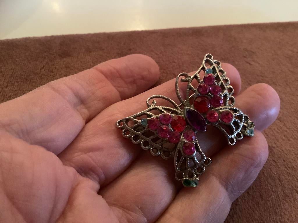 Mooi vintage broche, vlinder, Overige materialen, 4 tot 7 cm, Met strass, Verzenden