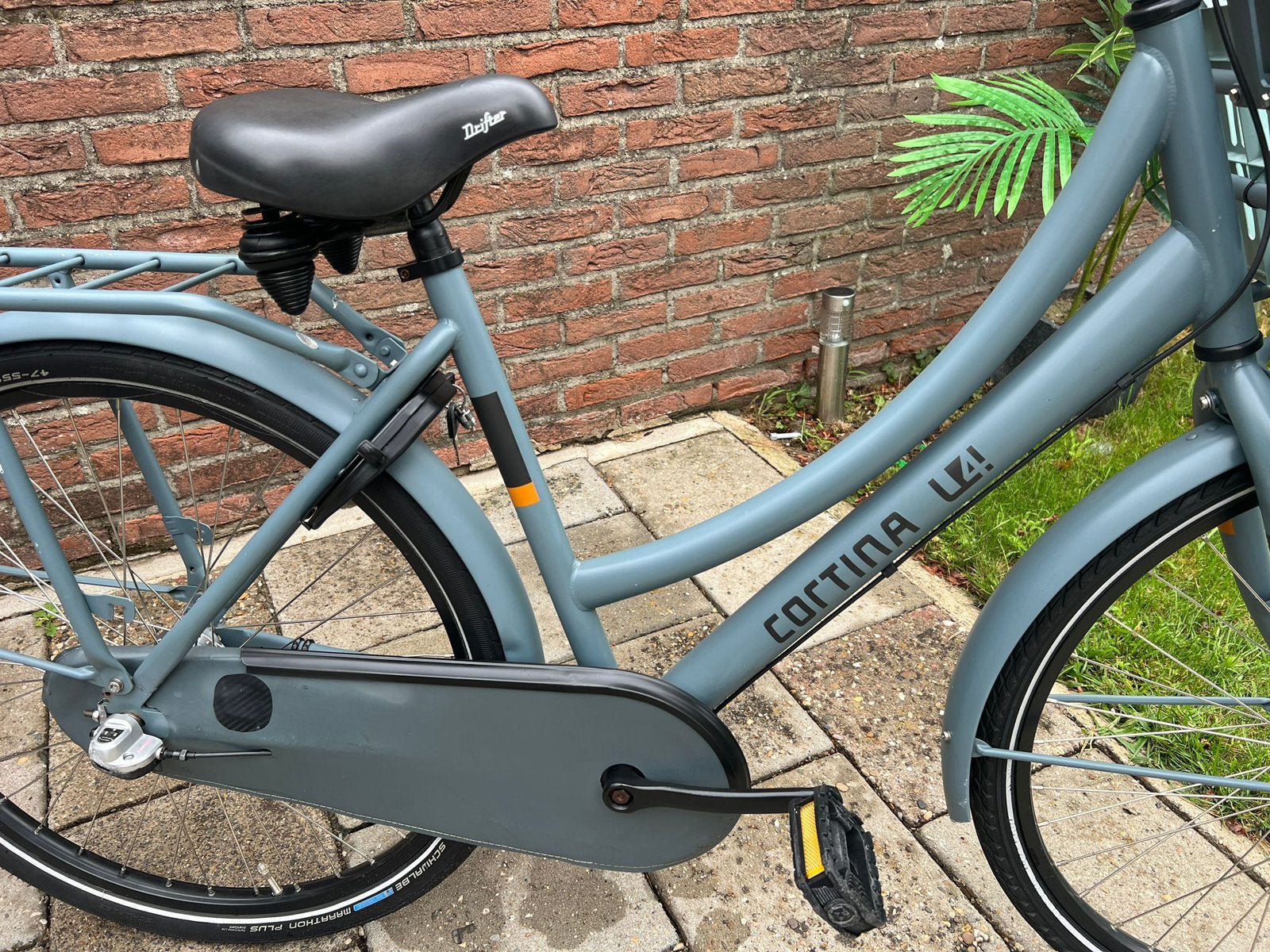 Cortina U4 Meisjesfiets nieuwe model 26 inch, Fietsen en Brommers, Terugtraprem, Versnellingen, Zo goed als nieuw, Ophalen
