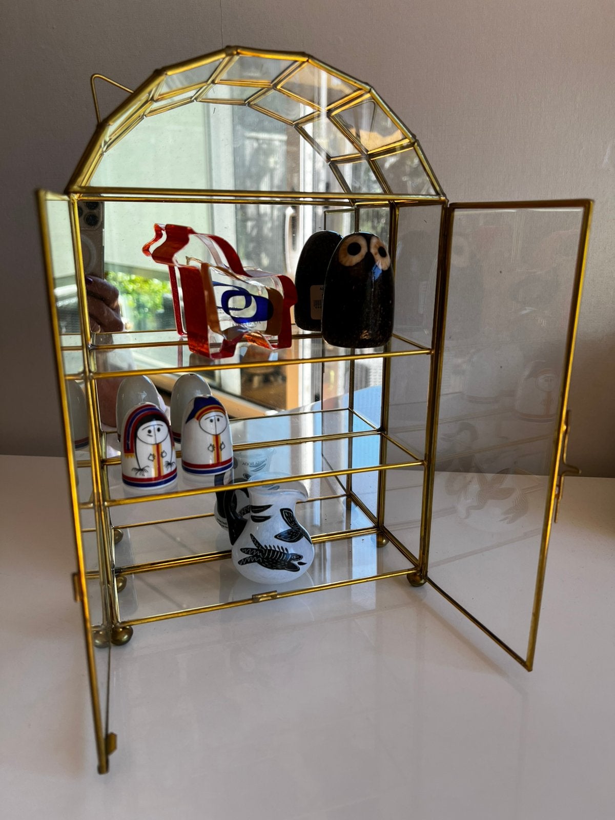 Vintage Messing Vitrinekastje Bolpootjes Hollywood Regency, Huis en Inrichting, Kasten | Vitrinekasten, Ophalen of Verzenden, Zo goed als nieuw