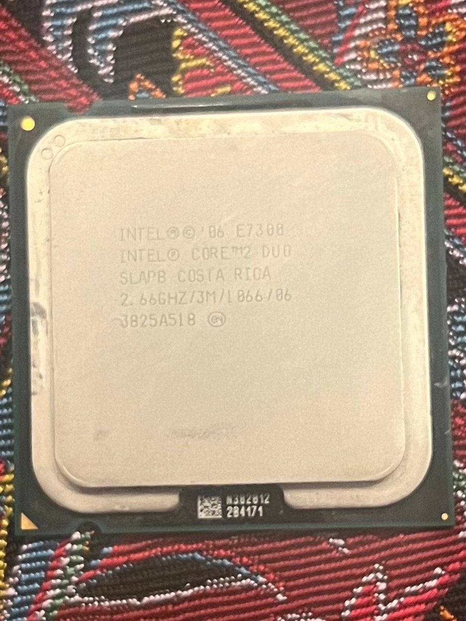 Intel Core 2 Duo E7300 Processor met Koeler, Ophalen of Verzenden, Gebruikt, 2-core, 2 tot 3 Ghz
