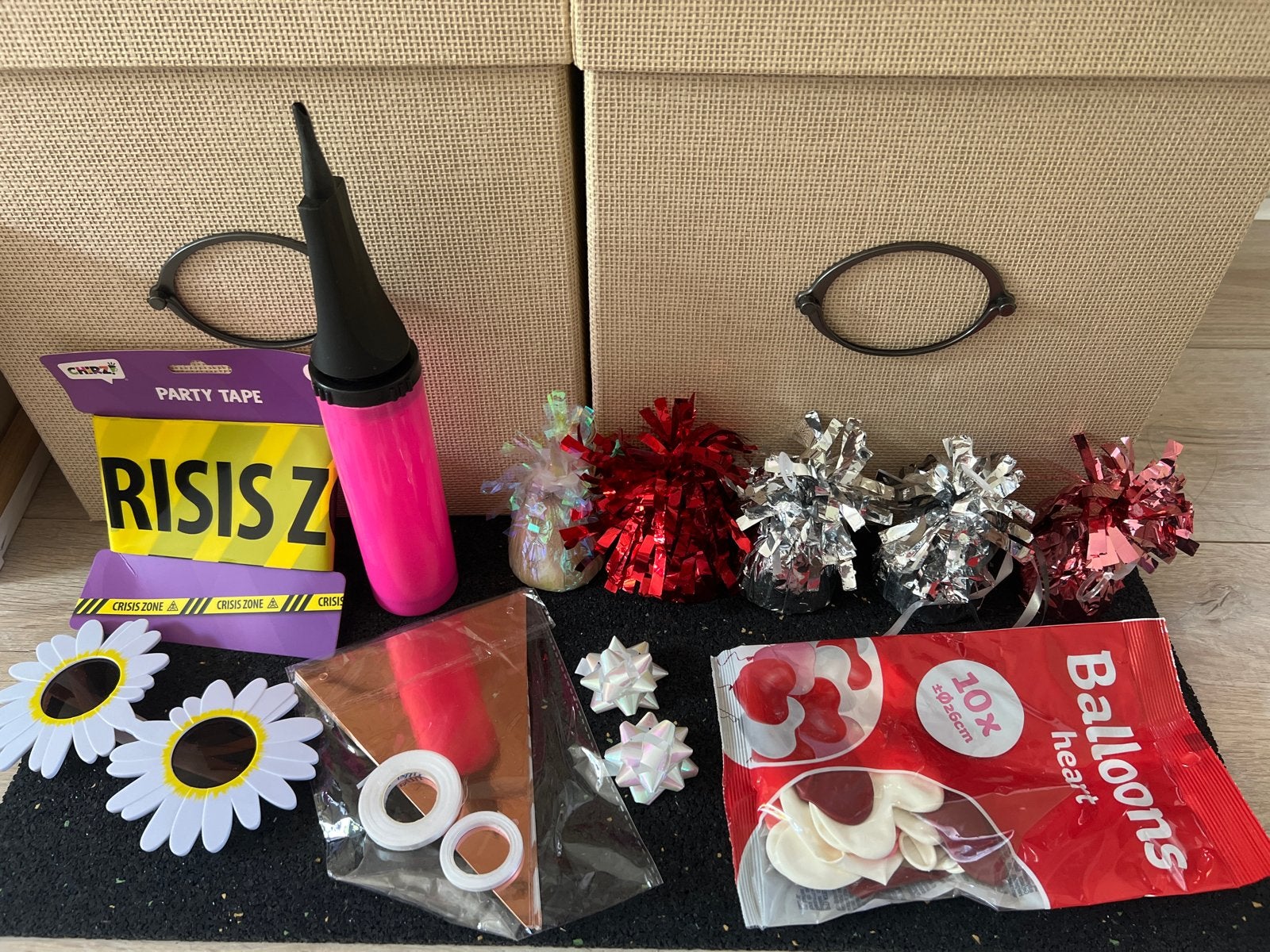 Feestartikelen set: ballonnen, pomp, party tape, decoratie, Ophalen of Verzenden, Zo goed als nieuw, Feestartikel, Verjaardag