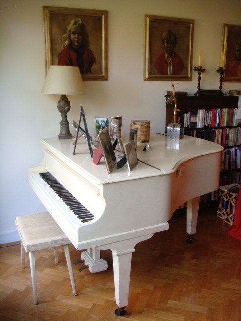 beige babyvleugel, Muziek en Instrumenten, Piano's, Ophalen, Gebruikt, Overige kleuren, Vleugel