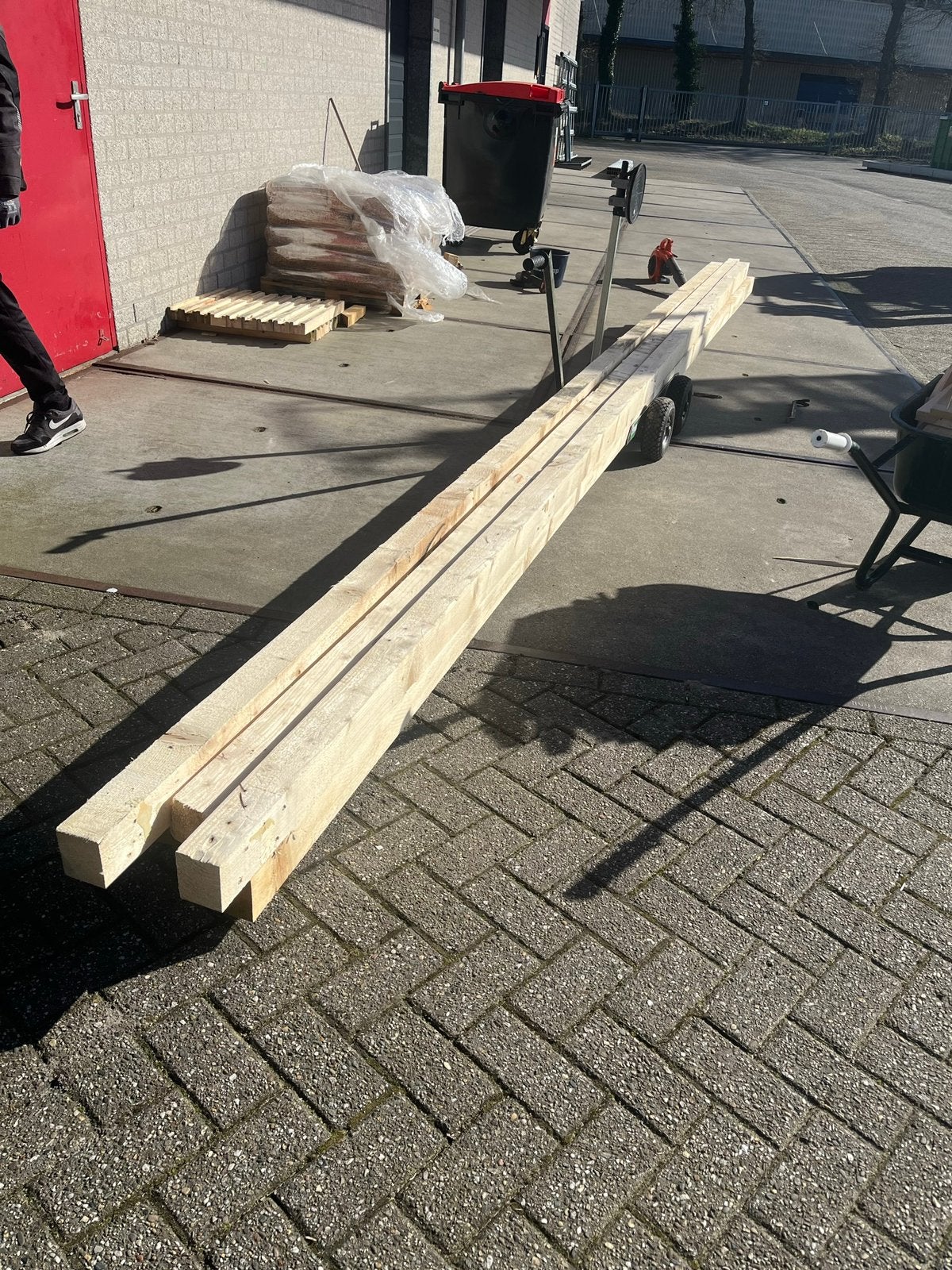 Vurenhout balken 6 meter, Ophalen, Zo goed als nieuw, 250 cm of meer, Balken