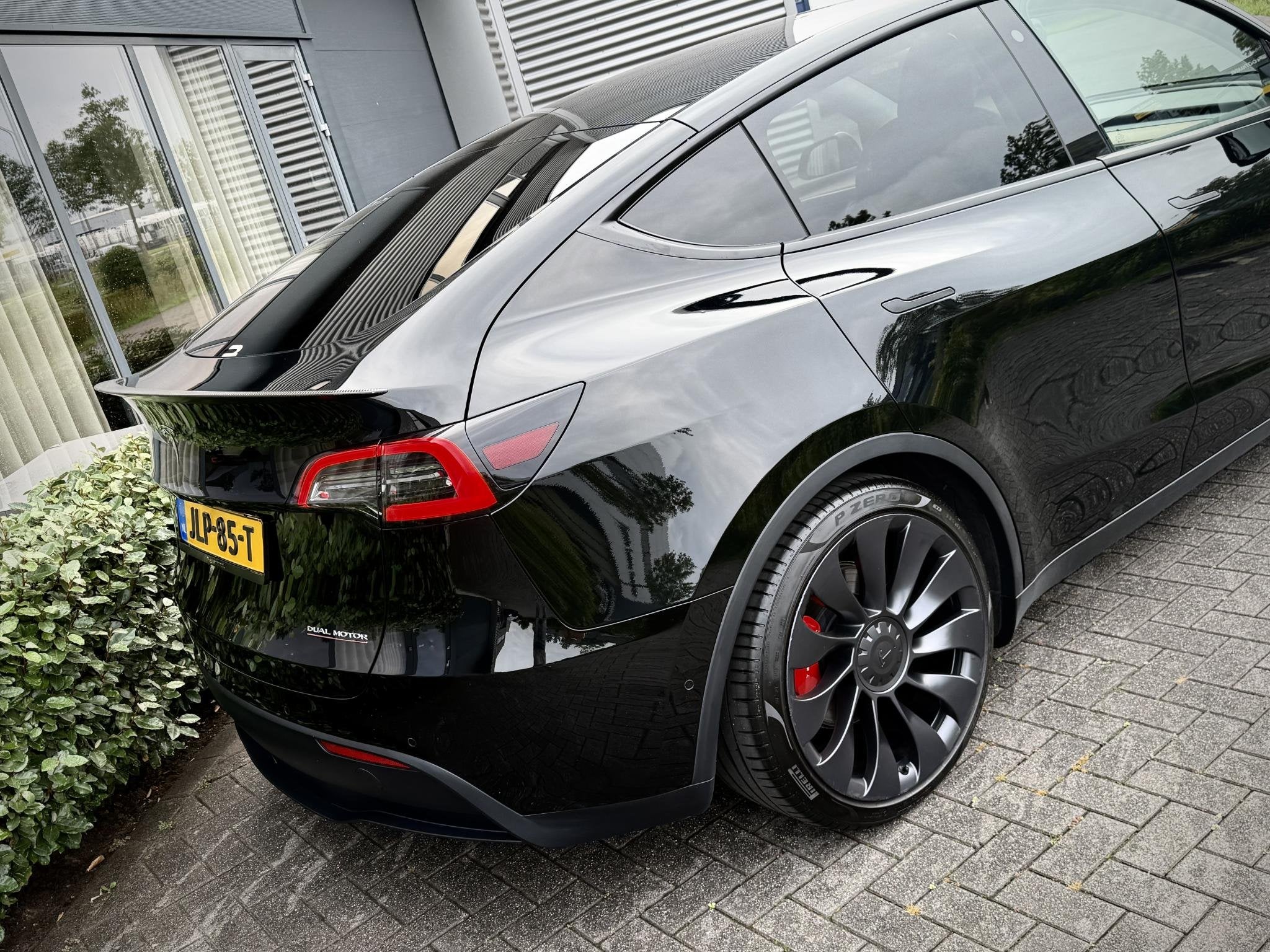 Foto 13 van Tesla Model Y Performance AWD/Pano/Autopilot