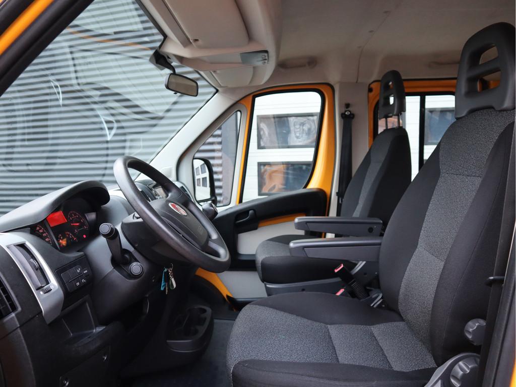 Fiat Ducato 2.3 MultiJet 141pk Euro 6 DC 6 Pers. - Navi - Cr, Stof, Gebruikt, Euro 6, 2325 kg