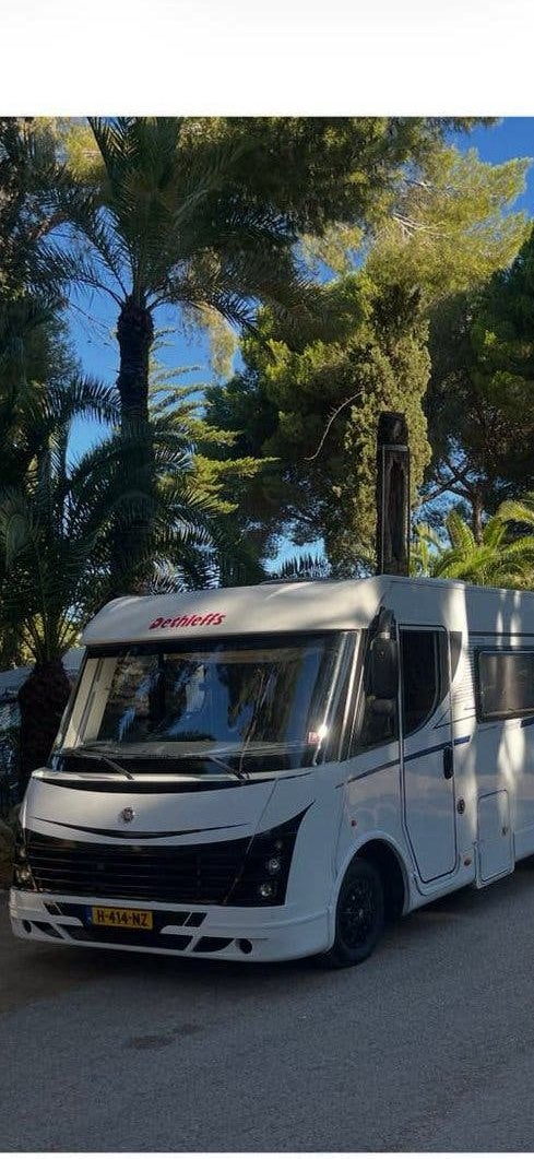 Dethleffs I 5841 Advantage 6 persoons, nieuwe apk dak airco, Caravans en Kamperen, Campers, Integraal, Fiat, 6 tot 7 meter, Particulier