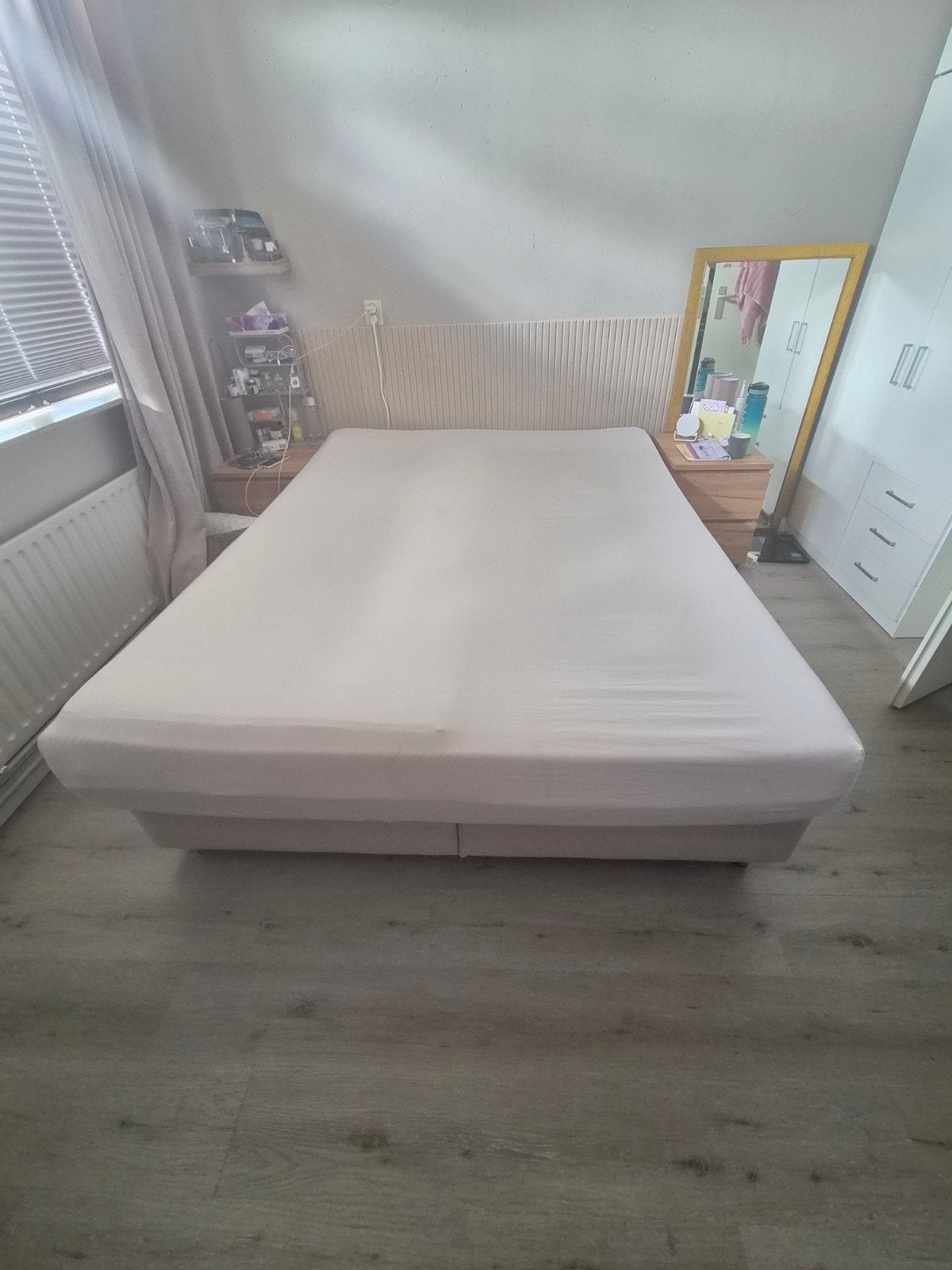 Ikea boxspring grijs/beige 160x200 cm, Gebruikt, Tweepersoons, Ophalen of Verzenden, 200 cm