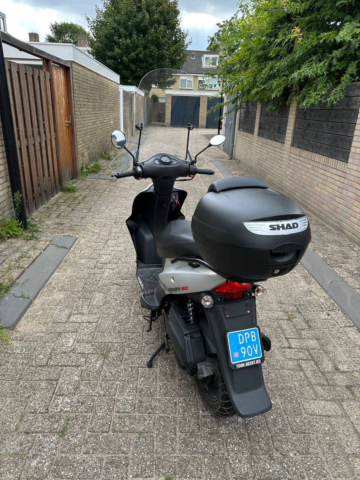Kymco Agility 50 scooter met windscherm en topkoffer, Ophalen of Verzenden, Gebruikt, Maximaal 25 km/u, Benzine