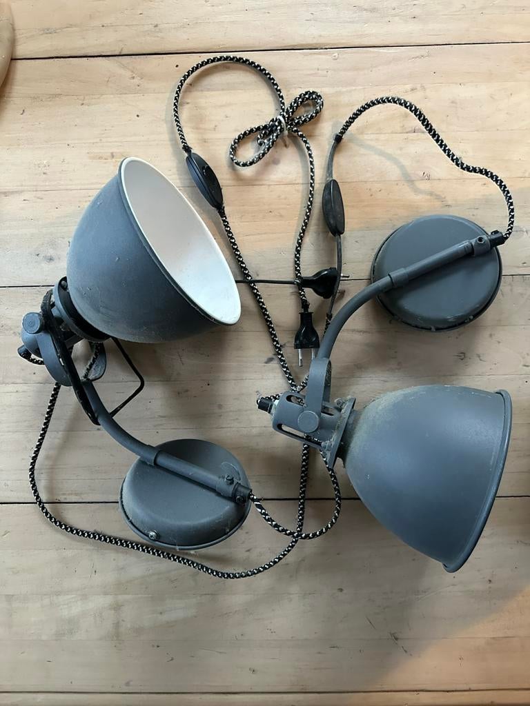 Set van 2 wandlampen donkergrijs, Huis en Inrichting, Lampen | Wandlampen, Ophalen, Zo goed als nieuw, Metaal