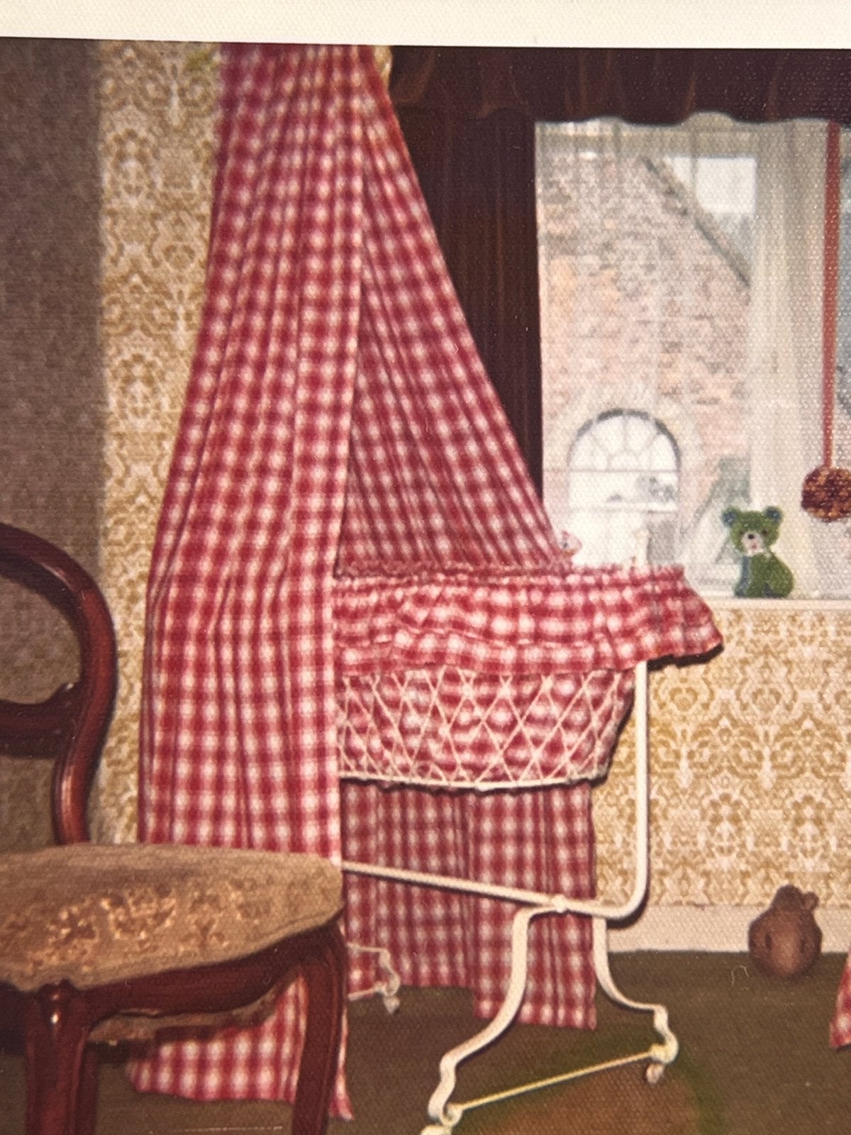 Antieke oude wieg /schommelwieg, Ophalen