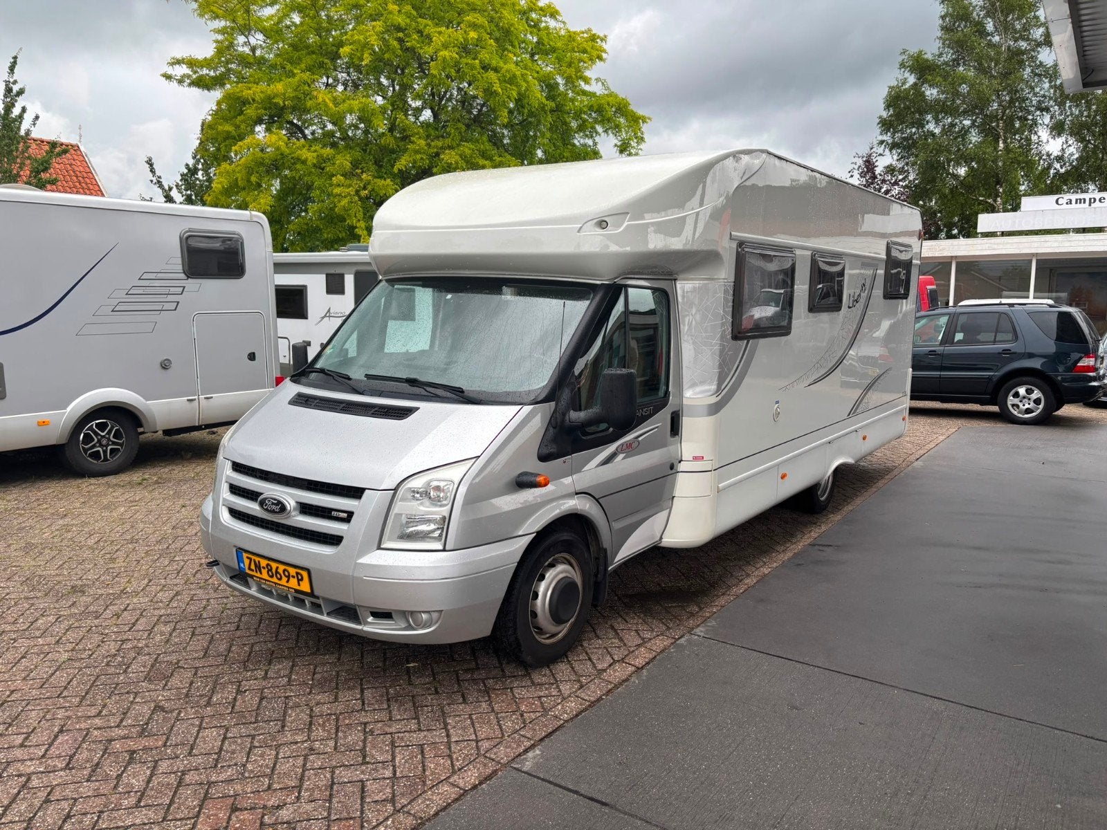 LMC Liberty T 708 - Aanbieding tot 15-06-2026, Particulier, Half-integraal, Tot en met 4, LMC