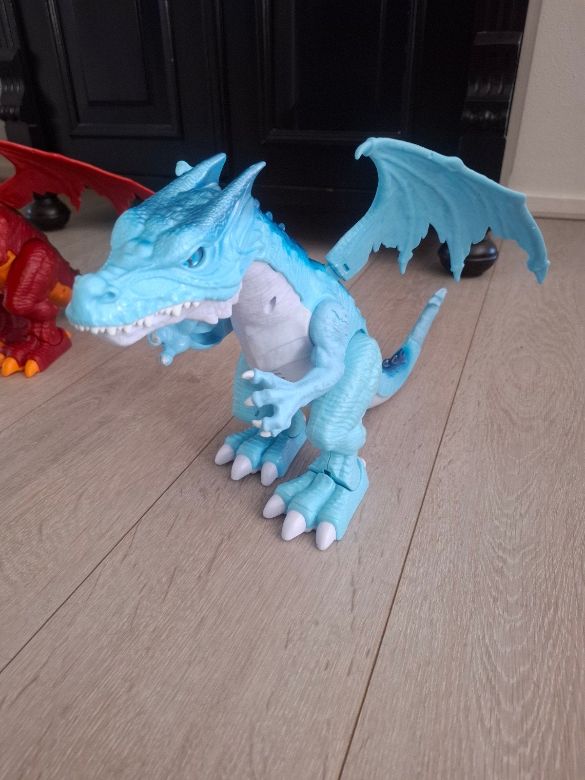 draak, Ophalen, Zo goed als nieuw