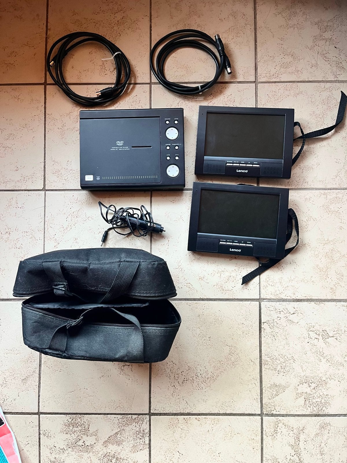 Draagbare DVD Speler met 2 Schermen voor in de Auto, Audio, Tv en Foto, Dvd-spelers, Gebruikt, Dvd-speler, Overige merken, Draagbaar