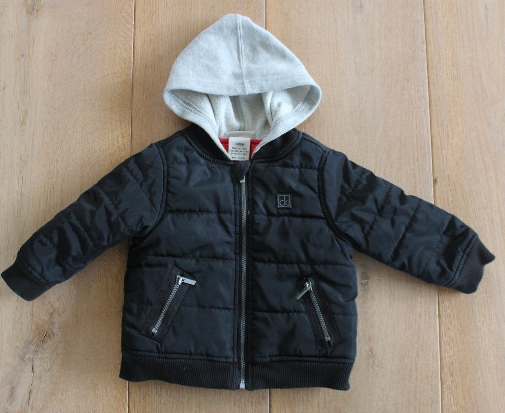 Tussenjas van Calvin Klein Jeans maat 6/9m, Calvin Klein Jeans, Ophalen of Verzenden, Zo goed als nieuw, Jasje