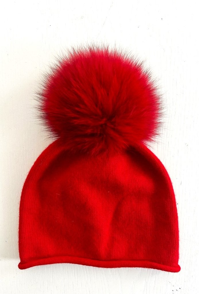 IN NIEUWSTAAT! Vera Pelliccia muts skimuts rood pompon, Maat 38/40 (M), Verzenden, Nieuw, Vera Pelliccia