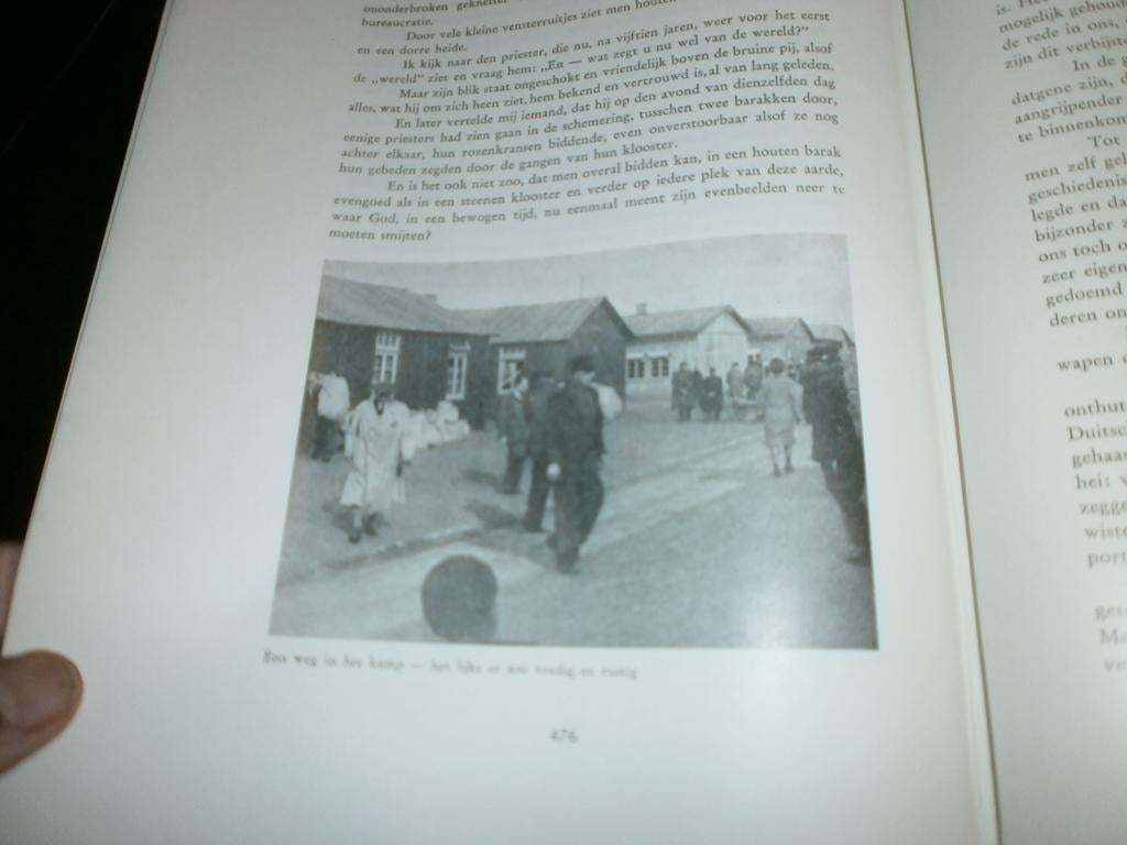 de tyrannie verdrijven uitgave uit 1947 ned in wo2 met fotos, Boeken, Oorlog en Militair, Gelezen, Overige onderwerpen, Tweede Wereldoorlog