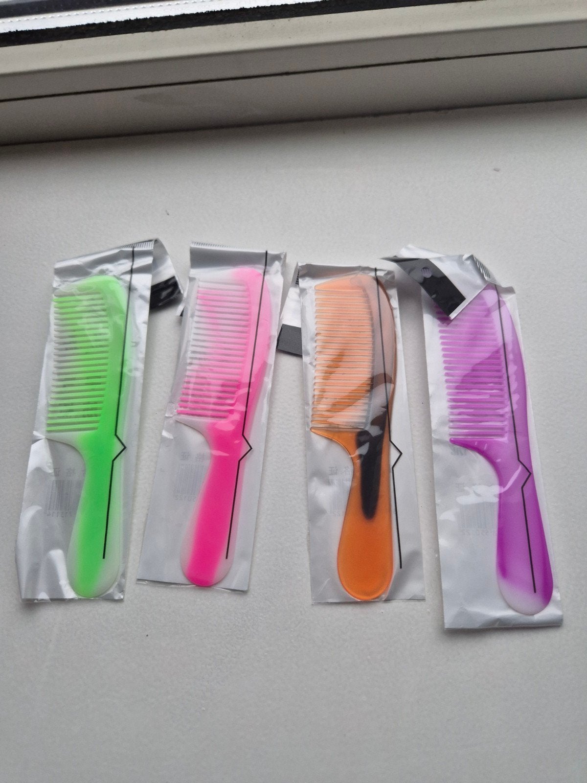 Nieuwe Kammen-set (4 stuks) - Neon Kleuren, Ophalen of Verzenden, Nieuw, Kam of Borstel