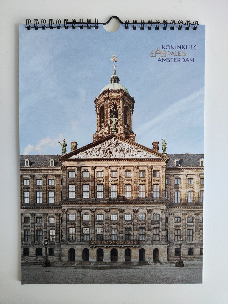 Verjaardagskalender van het Koninklijk Paleis Amsterdam, Diversen, Kalenders, Ophalen of Verzenden, Maandkalender, Nieuw