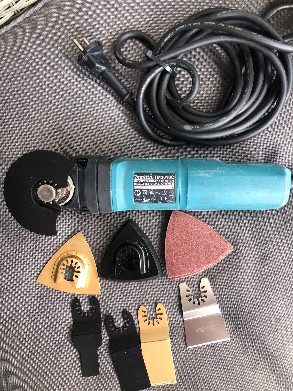 Professionele MAKITA Multitool TM3010C met zagen, Ophalen, Overige typen, Zo goed als nieuw, 30 tot 70 mm