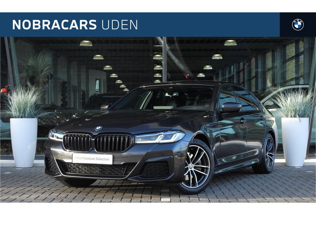 BMW 5 Serie 520i High Executive M Sport Automaat / Sportstoe, 1998 cc, Gebruikt, 4 cilinders, Bedrijf