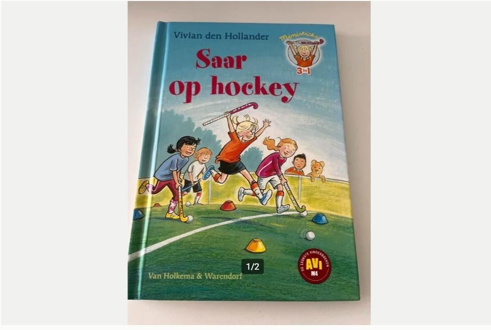 Saar op Hockey - Vivian den Hollander, Ophalen of Verzenden, Zo goed als nieuw, Fictie algemeen