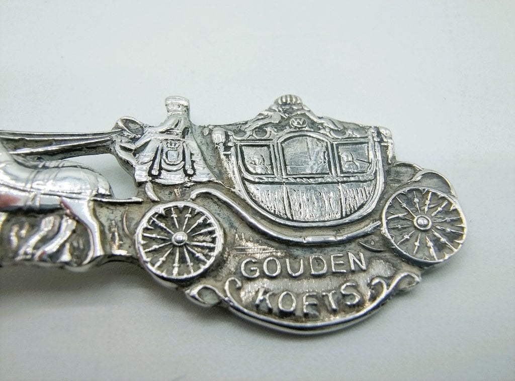 Zilveren gelegenheidslepel, Gouden koets, Fa. Gerritsen, Verzenden, Zilver
