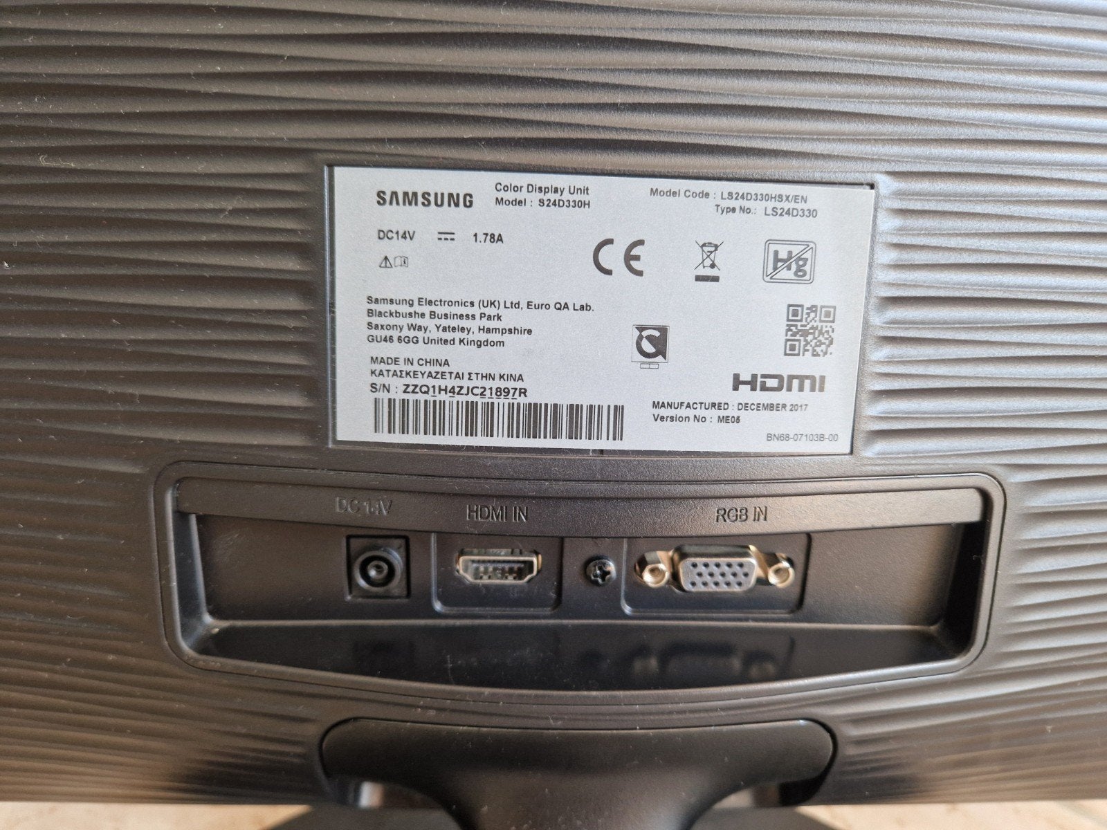 Samsung S24D330H 24 inch monitor met HDMI en VGA, Computers en Software, Ophalen, HDMI, Full HD, Zo goed als nieuw