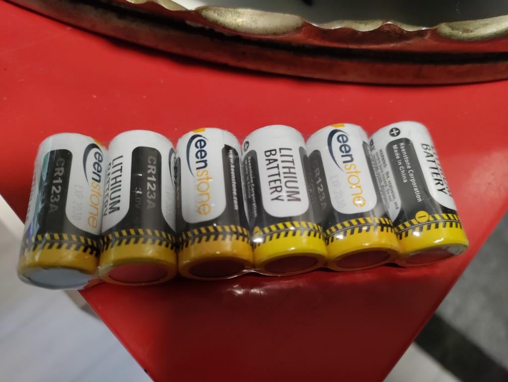 Cr123a luthium batterij, nieuw, 3 stuks, Ophalen of Verzenden, Nieuw
