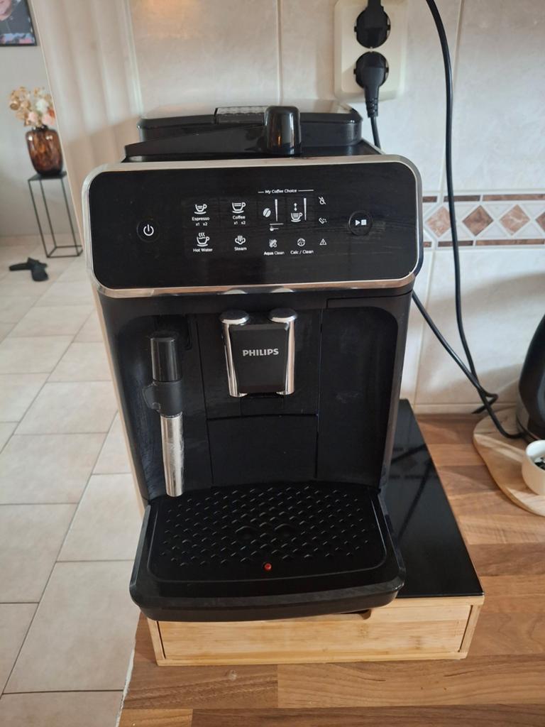Philips Volautomatische Espressomachine - Zo goed als nieuw, Witgoed en Apparatuur, Afneembaar waterreservoir, Espresso apparaat