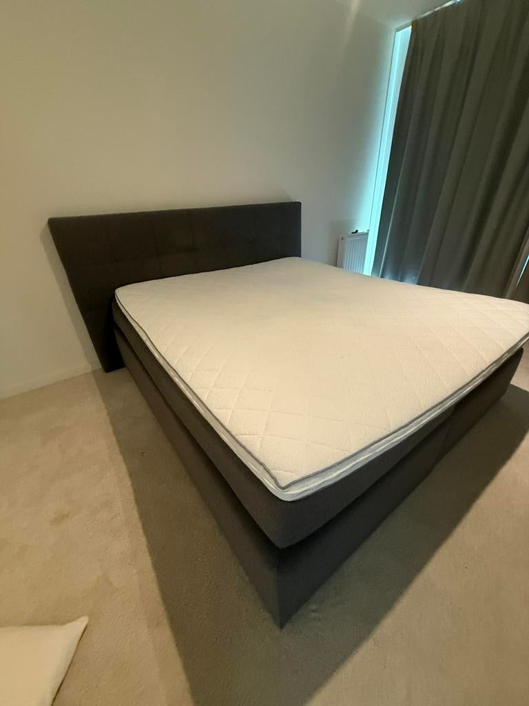 Bed (boxspring) 180 x 200 cm, Ophalen, Gebruikt, Tweepersoons, 180 cm