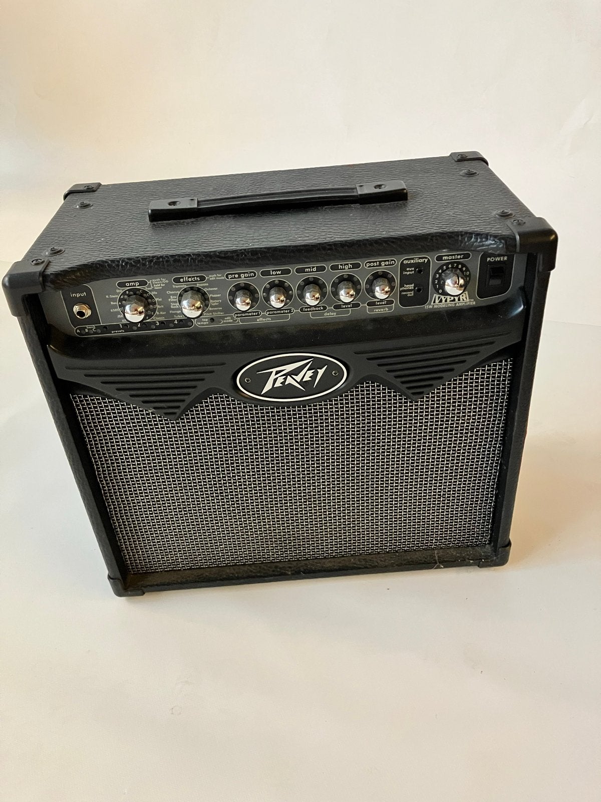Peavey Vypyr 15W Modeling Gitaarversterker, Muziek en Instrumenten, Ophalen, Gebruikt, Gitaar, Minder dan 50 watt