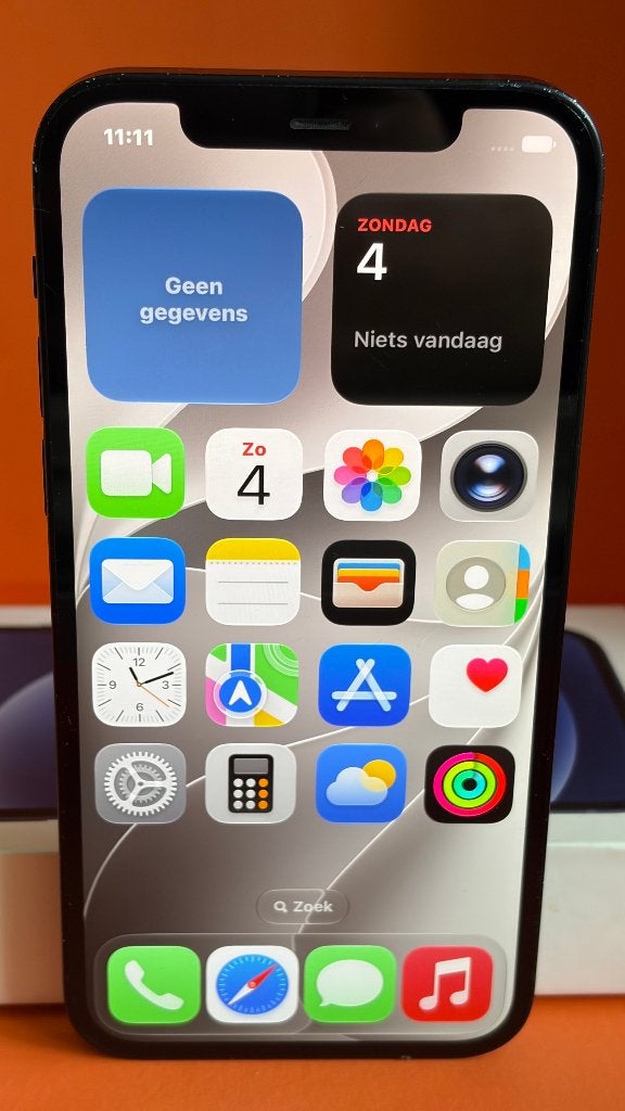 iPhone 12 - 128GB - Origineel met doos en netjes gebruikt