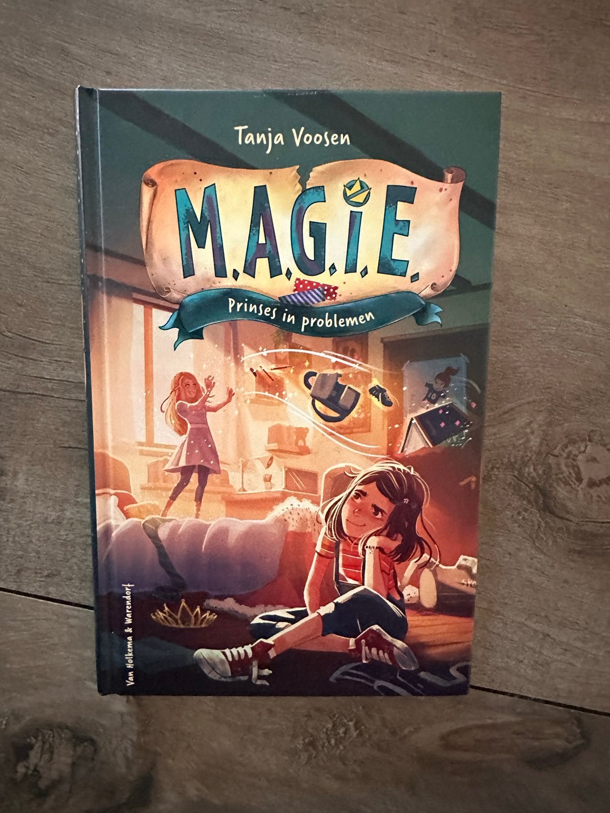 MAGIE: Prinses in problemen - Tanja Voosen, Ophalen of Verzenden, Zo goed als nieuw, Fictie