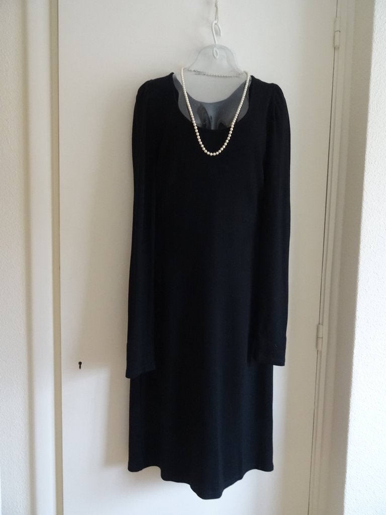 Juffrouw Jansen casual zwarte jurk mt XL, Verzenden, Zwart, Maat 46/48 (XL) of groter, Zo goed als nieuw