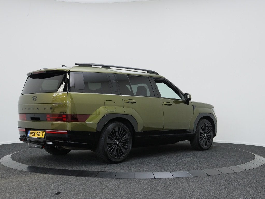 Hyundai Santa Fe Black Line 1.6 T-GDI PHEV | 7-Zitter | afn., Auto's, Hyundai, 12 maanden, Gebruikt, 4 cilinders, 2065 kg