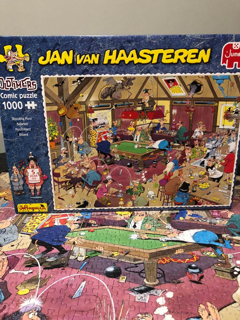 Jan van haasteren 1000 stukjes biljarten, Hobby en Vrije tijd, Denksport en Puzzels, Ophalen, 500 t/m 1500 stukjes, Zo goed als nieuw