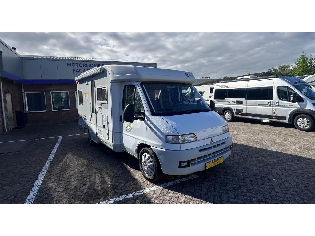 Bürstner T 600 Harmony MotorAirco Lederen bekleding, Luifel, Standaard zit, Tot en met 2, Bedrijf