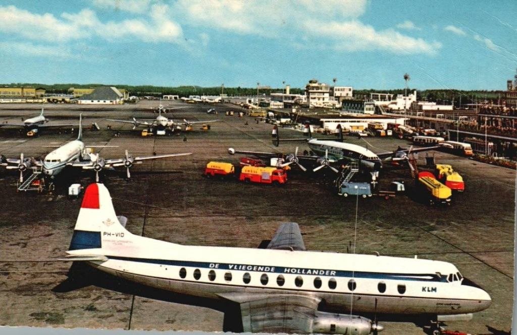 Schiphol -Luchthaven ca. 1958 met KLM vliegende Holander-, Ophalen, Gebruikt, Kaart, Foto of Prent